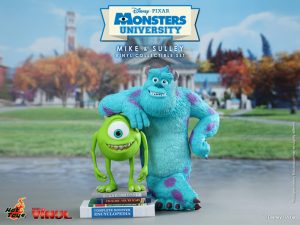Monsters_University_-_Mike_&_Sulley_Vinyl_Collectible_Set_PR