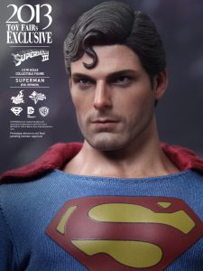 Hot_Toys_-_Superman_III_-_Superman_(Evil_Version)_Collectible_Figure_PR13