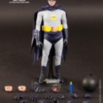 Hot_Toys_-_Batman_(1966)_-_Batman_Collectible_Figure_PR18