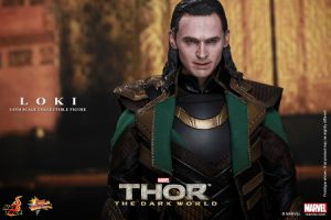 Hot_Toys_-_Thor_-_The_Dark_World_-_Loki_Collectible_Figure_PR8