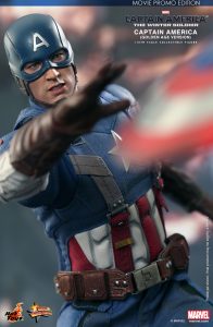 wpid-storagesdcard0DownloadHot-Toys-Captain-America-The-Winter-Soldier-Captain-America-Golden-Age-Version-Collectible-Figure_PR10.jpg.jpg