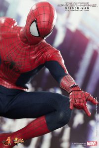 Hot_Toys_-_The_Amazing_Spider-Man_2_-_Spider-Man_Collectible_Figure_PR5