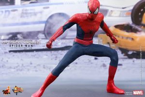 Hot_Toys_-_The_Amazing_Spider-Man_2_-_Spider-Man_Collectible_Figure_PR7