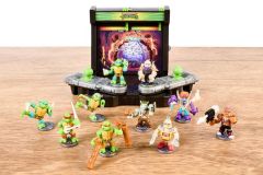 Akedo-TMNT-Battle-Arena-Characters-Out-of-Pack