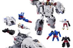TRANSFORMERS-AGE-OF-THE-PRIMES-COMMANDER-CLASS-ARMADA-JETFIRE-4