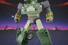 TF-STUDIO-SERIES-MTMTE-COLLECTION-THE-TF-THE-MOVIE-DELUXE-CLASS-AUTOBOT-HOUND-1-1