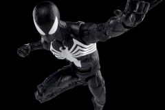 MARVEL-LEGENDS-SERIES-GAMERVERSE-PETER-PARKER-BLACK-SUIT-2-1