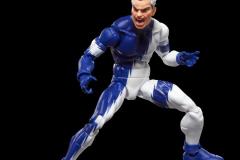 MARVEL-LEGENDS-SERIES-AVENGERS-BLACK-WIDOW-AND-QUICKSILVER-11