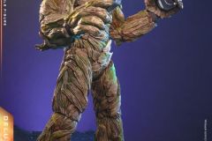 Hot-Toys-GOTG3-Groot-Deluxe-collectible-figure_PR5