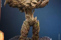 Hot-Toys-GOTG3-Groot-Deluxe-collectible-figure_PR8