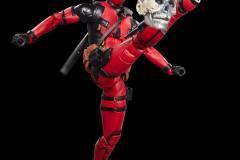 MARVEL-LEGENDS-SERIES-DOGPOOL-AND-DEADPOOL-3