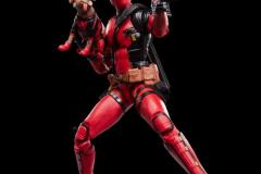 MARVEL-LEGENDS-SERIES-DOGPOOL-AND-DEADPOOL-7