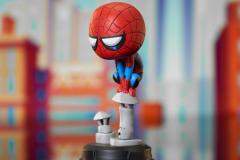 Marvel_SYSpidermanPerched_AS_03