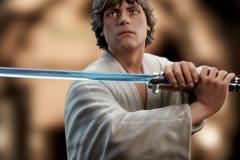 SW_LightSaberLuke_Milestone_07
