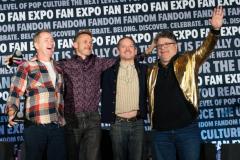 FAN-EXPO-HQ-Hobbits-On-Stage-Photo-Credit-Bill-Waters-1