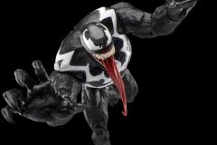 MARVEL-LEGENDS-SERIES-GAMERVERSE-VENOM-11-1