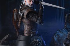 Geralt-Bust01