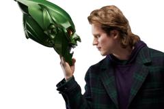 MARVEL-LEGENDS-SERIES-GREEN-GOBLIN-ROLEPLAY-HELMET-3