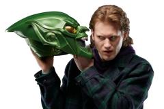 MARVEL-LEGENDS-SERIES-GREEN-GOBLIN-ROLEPLAY-HELMET-5