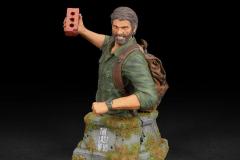 Joel-with-Brick-Bust04