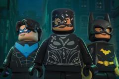 LEGO-Batman-Legacy-of-the-Dark-Knight-Bat-Family