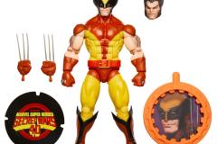MARVEL-LEGENDS-SERIES-SECRET-WARS-WOLVERINE-11