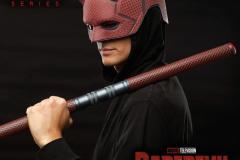 MARVEL-LEGENDS-SERIES-DAREDEVIL-BORN-AGAIN-PREMIUM-ROLEPLAY-MASK-AND-BILLY-CLUB-1