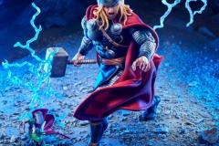 MARVEL-LEGENDS-MAXIMUM-SERIES-THOR-13
