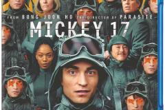 Mickey17_WW_BDDigWrap_FINALSKEW_2D_1000832487