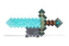 Diamond-Sword-Collector-Replica_Image-3_Front