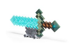 Diamond-Sword-Collector-Replica_Image-5