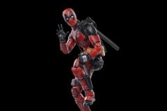 MARVEL-LEGENDS-SERIES-DEADPOOL-4