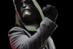 MARVEL-LEGENDS-SERIES-DOCTOR-DOOM-PREMIUM-ROLEPLAY-HELMET-22-1