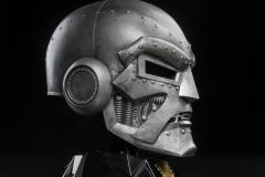 MARVEL-LEGENDS-SERIES-DOCTOR-DOOM-PREMIUM-ROLEPLAY-HELMET-29-1