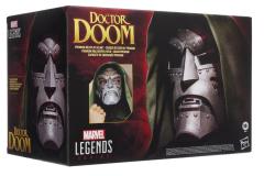 MARVEL-LEGENDS-SERIES-DOCTOR-DOOM-PREMIUM-ROLEPLAY-HELMET-Package-3