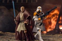 STAR-WARS_-THE-VINTAGE-COLLECTION-OBI-WAN-KENOBI-AIRBORNE-CLONE-TROOPER-3