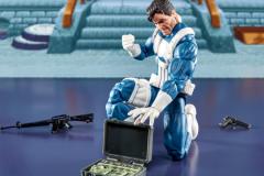 MARVEL-LEGENDS-SERIES-GAMERVERSE-PUNISHER-AND-NICK-FURY-4