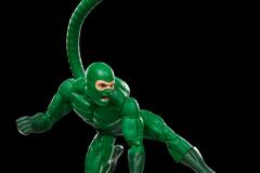 MARVEL-LEGENDS-SERIES-MARVELS-SCORPION-3