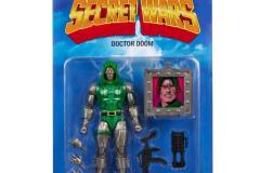 MARVEL-LEGENDS-SERIES-SECRET-WARS-DOCTOR-DOOM-7