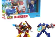TF-COLLABORATIVE-SONIC-THE-HEDGEHOG-X-TF-WINGTAIL-AND-BLUE-BOOSTER-ACTION-FIGURES-Package-2-01