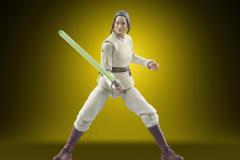 STAR-WARS-THE-VINTAGE-COLLECTION-JEDI-MASTER-INDARA-3