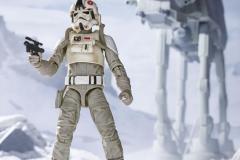 STAR-WARS-THE-BLACK-SERIES-IMPERIAL-REMNANT-AT-AT-DRIVER-11