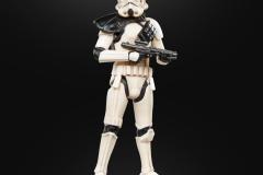 STAR-WARS-THE-BLACK-SERIES-IMPERIAL-REMNANT-STORMTROOPER-2-3