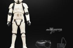 STAR-WARS-THE-BLACK-SERIES-IMPERIAL-REMNANT-STORMTROOPER-2-4