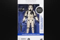 STAR-WARS-THE-BLACK-SERIES-IMPERIAL-REMNANT-STORMTROOPER-2-9