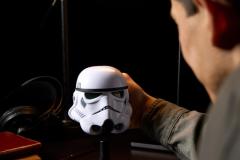 STAR-WARS-THE-BLACK-SERIES-STORMTROOPER-MINI-HELMET-7
