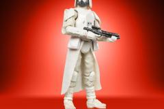 STAR-WARS-THE-VINTAGE-COLLECTION-IMPERIAL-REMNANT-SNOWTROOPER-3