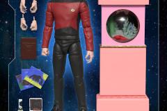 StarTrek_3000x3750_BeautyShots_Jellico_w-Accessories