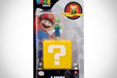 417614-SMB-–-1.25-Mini-Figure-with-Question-Block-–-Luigi-PKG-1
