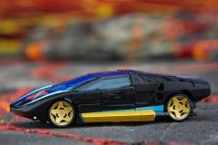 TRANSFORMERS-LEGACY-DELUXE-CLASS-ARMADA-UNIVERSE-WHEELJACK-11